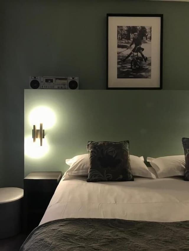 Average Room