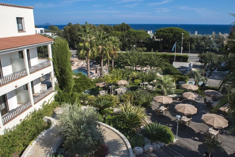 Van der Valk Hotel Le Catalogne4