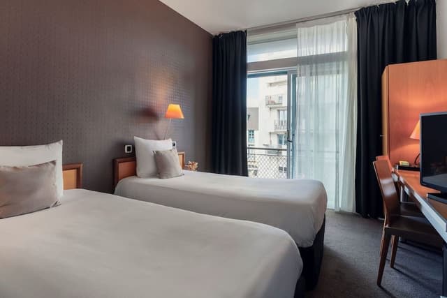 Standard Twin Room
