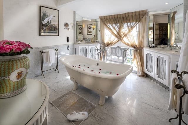 Deluxe Double Room (Includes Spa Access)