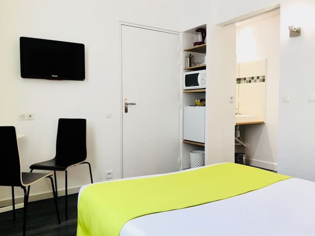 Basic Double Room, 1 Double Bed