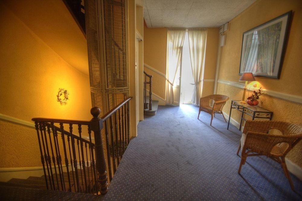 Hotel de Nevers3