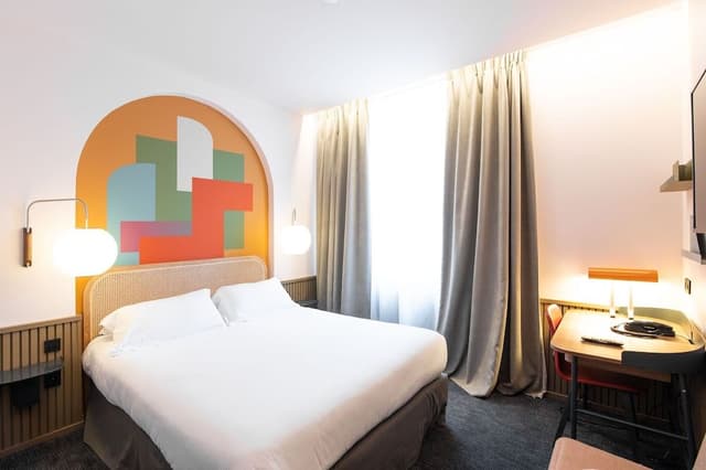 Double Room Act 3