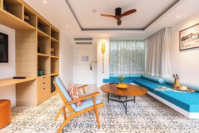 Grand Suite, 1 King Bed with Sofa bed (Surin)