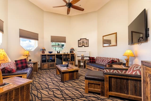 Grand Suite, Multiple Beds