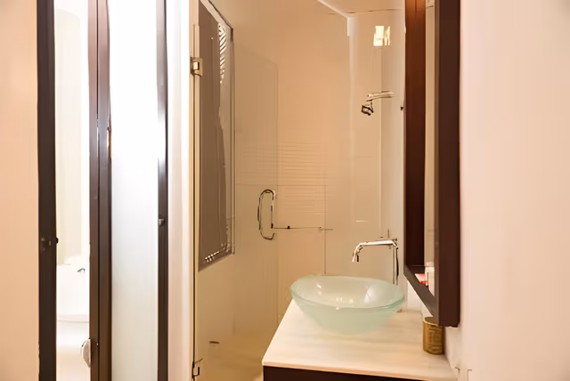 Pool Suite