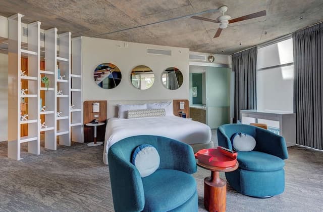 Tower Loft Suite King