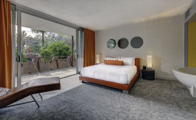 Hideaway Suite