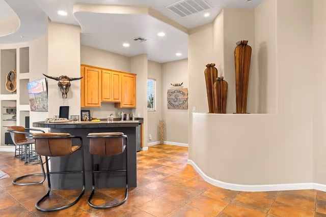 House (4 Bedrooms)