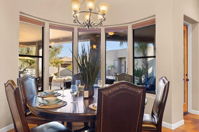 House (4 Bedrooms)