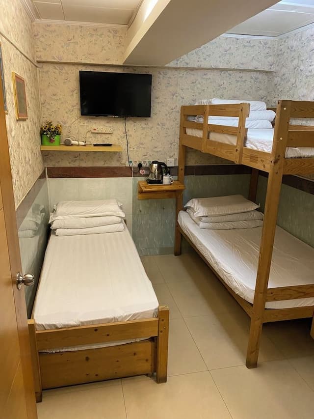 Triple Room