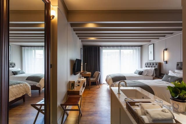 Superior Twin Room