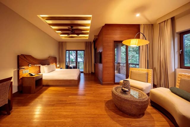 OCEAN VIEW 1 KING BED JUNIOR SUITE