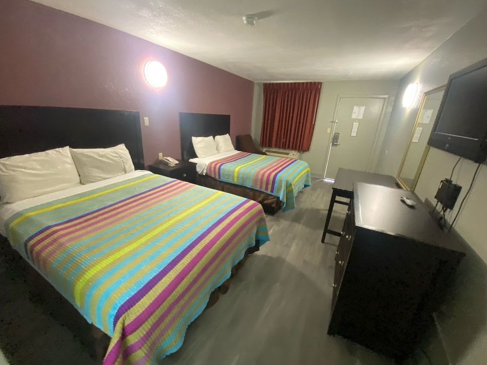 Americas Best Value Inn4