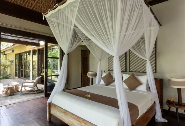 4BR Luxury Villa | Ocean View, Cinema, Shared Tennis Court, Full Service, Event Ready