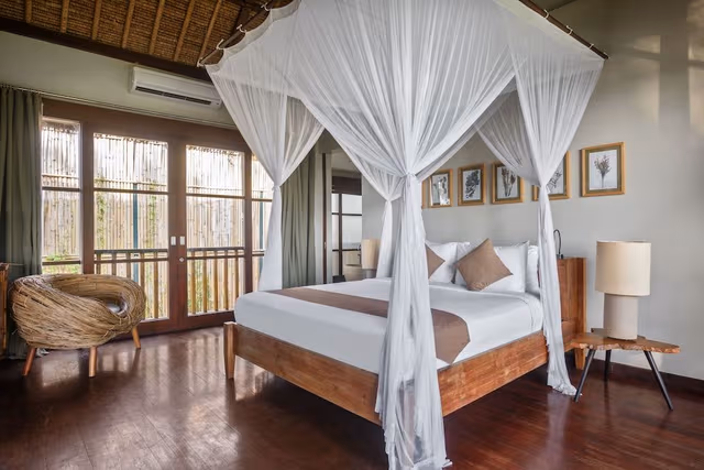 4BR Luxury Villa | Ocean View, Cinema, Shared Tennis Court, Full Service, Event Ready