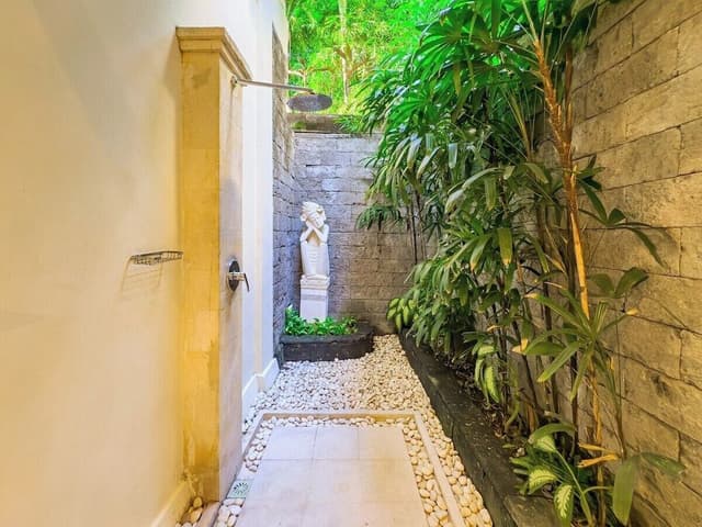 Villa Trisna 5BR POOL VILLA