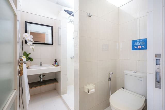Master Suite, Balcony