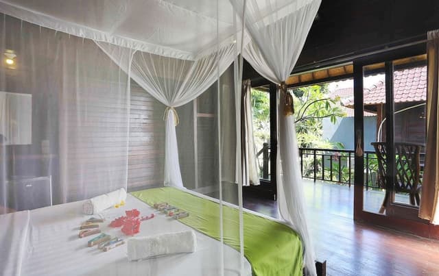 Garden view Bungalow