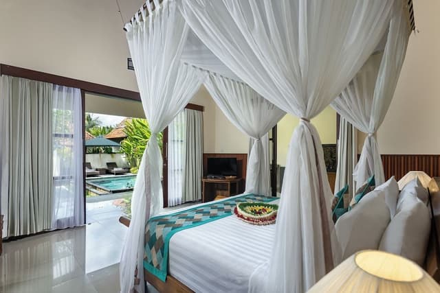One-Bedroom Villa