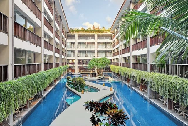 Room, 1 King Bed, Lagoon View