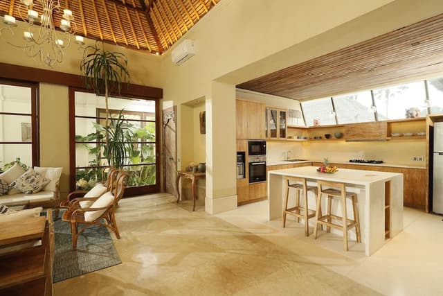 3 Bedroom Cliff View Pool Villa (Grasshopper)
