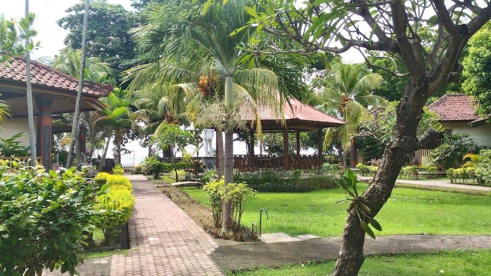 Lovina Beach Hotel Lovina Beach Hotel