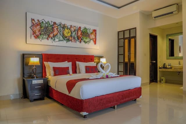 Deluxe Double or Twin Room