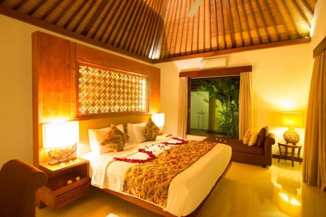 4 Bedroom Pool Villa