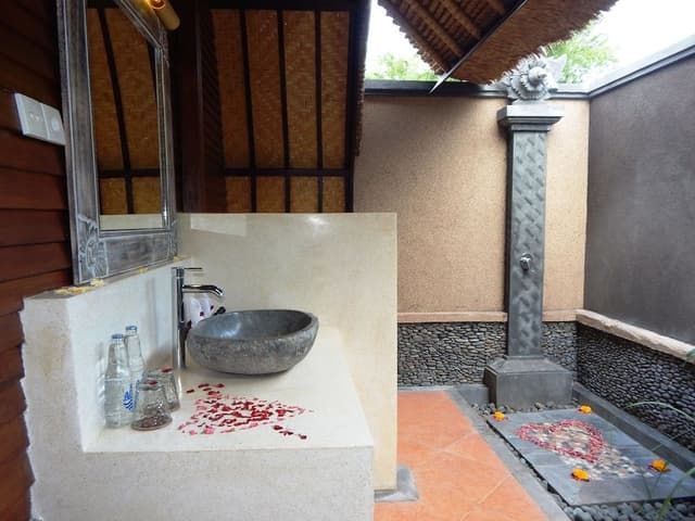 Suite (Lumbung)