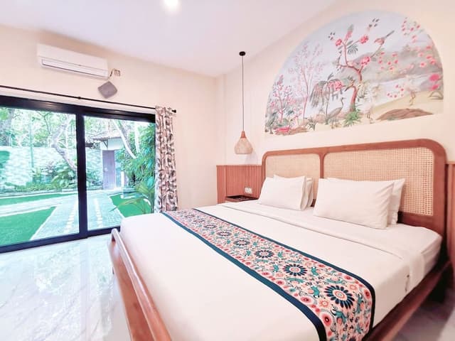 Deluxe Four Bedrooms Villa