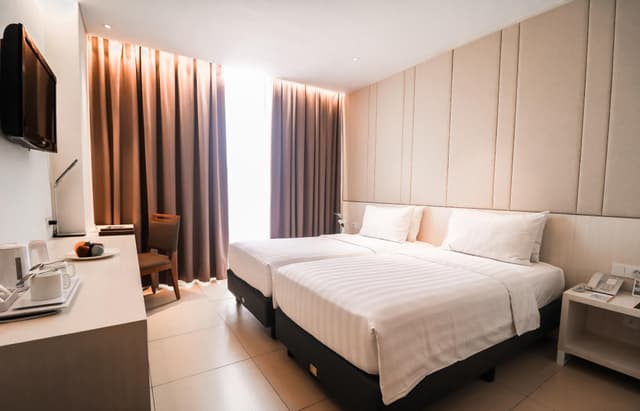 Premier Twin Room