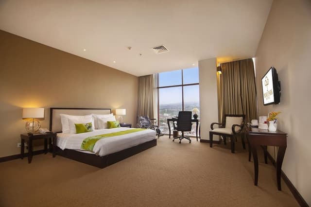 Executive Room