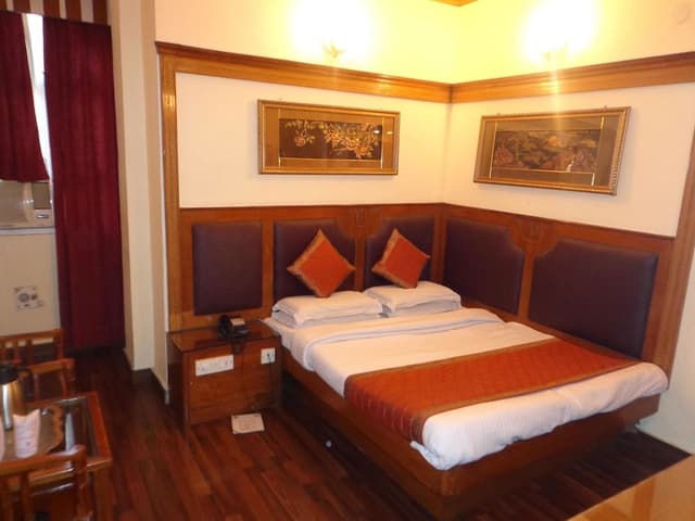 Deluxe Room, Multiple Beds