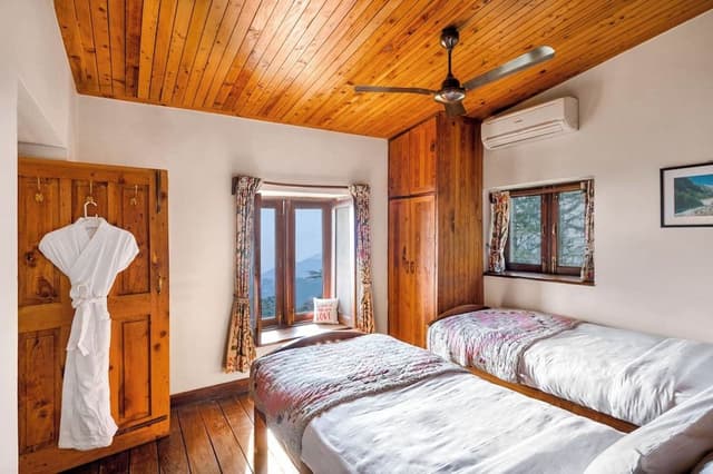 Premium Villa - The Log Cabin