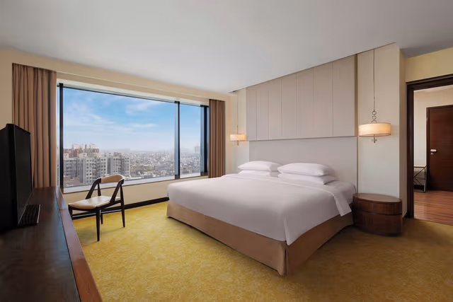 Executive Suite, 1 King Bed
