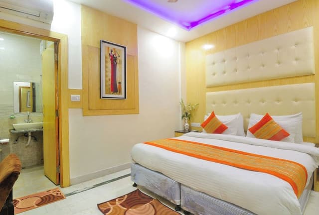 Super Deluxe Room