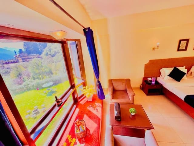 Deluxe Room Forest View