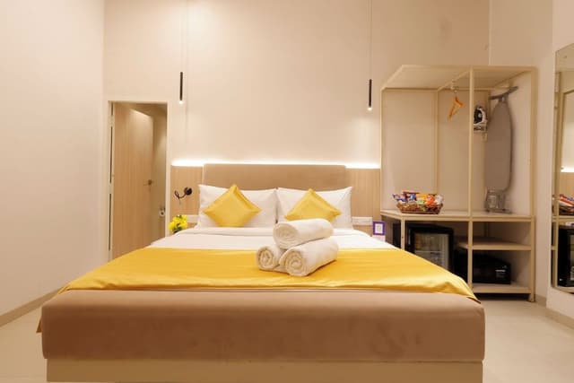 Executive Room