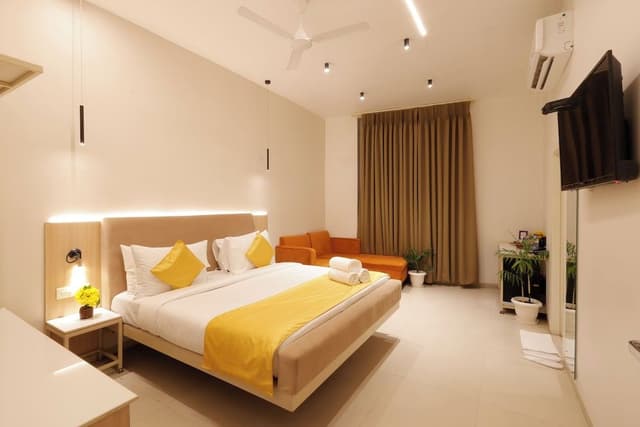 Premier Room, 1 King Bed