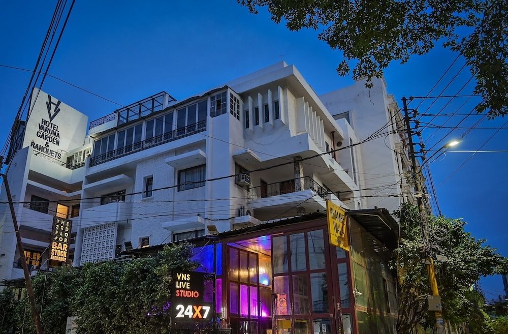 Hotel Varuna0