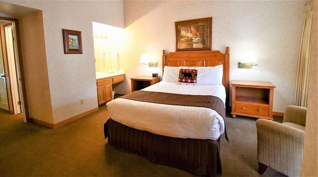 Condo, 1 Bedroom (Lakeside, Non-AC)