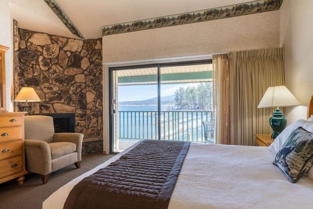 Condo, 2 Bedrooms (Lake Shore, Non-AC)