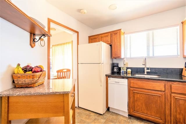 Condo, 2 Bedrooms (Lake Front, Non-AC)