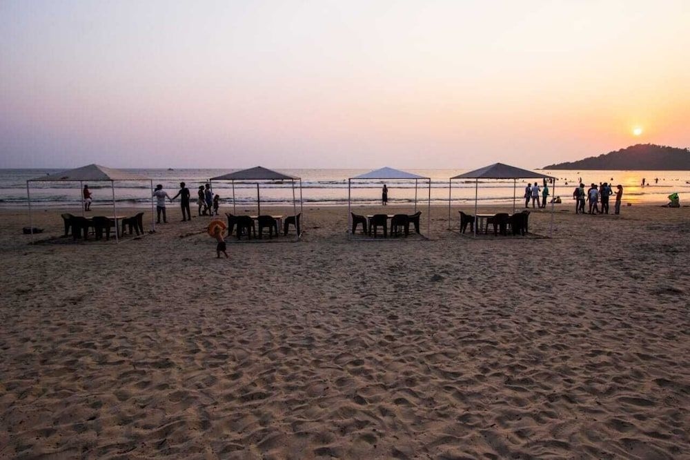 Cafe Del Mar0