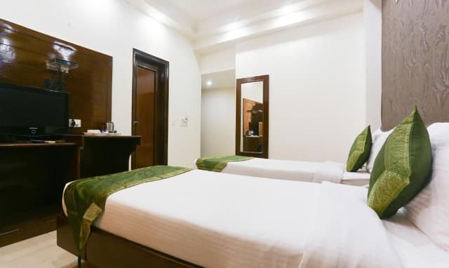 Triple Room