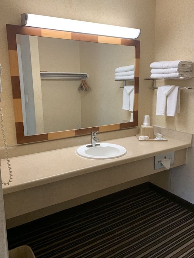 Standard Room, 2 Queen Beds