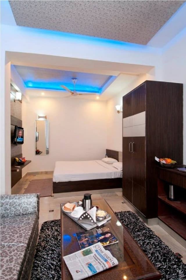 Club Room