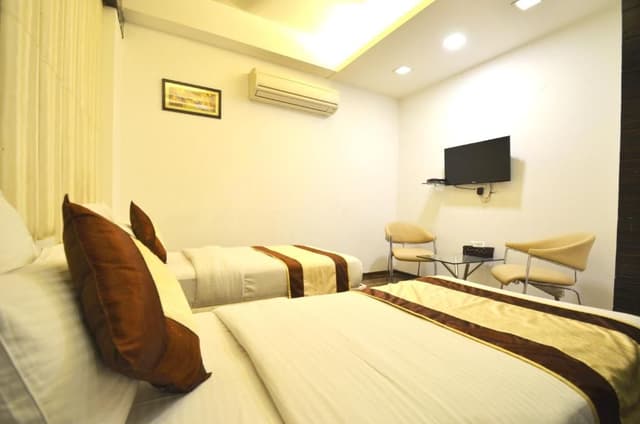 Deluxe Double or Twin Room