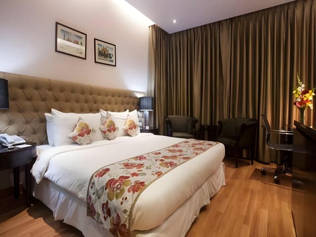 Luxury Suite Room